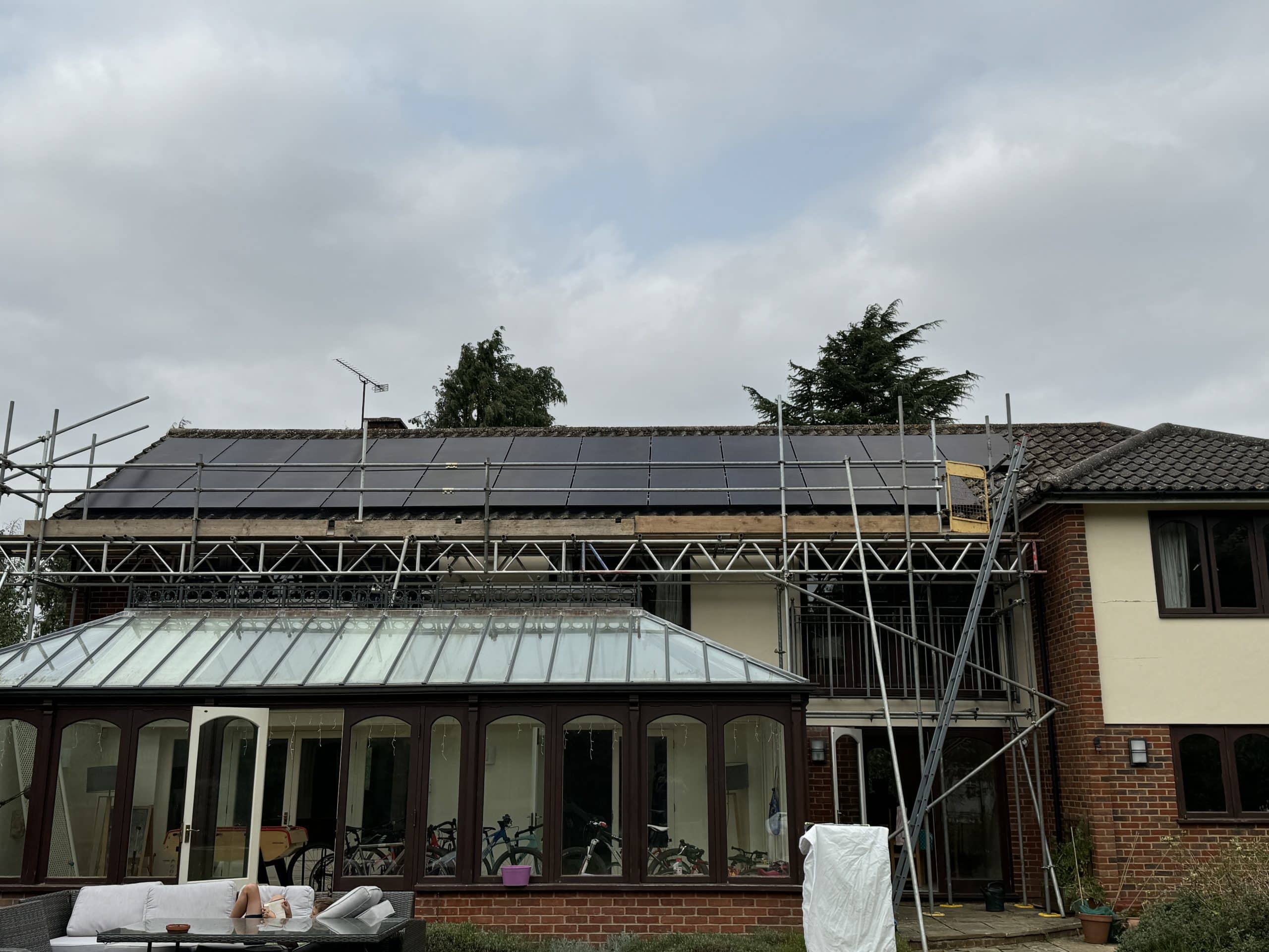 Energy Saving Tips for Businesses in UK Office