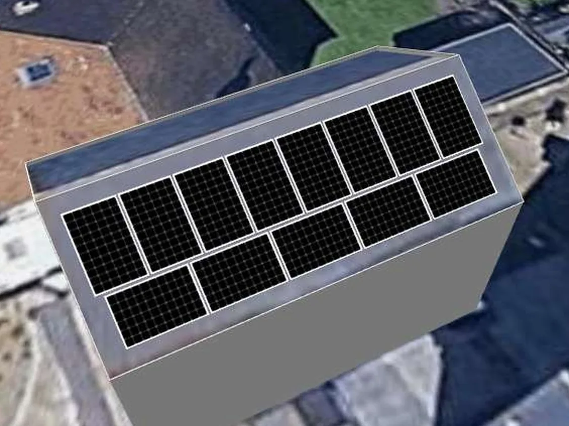 3D roof design showing 13 solar panels on a roof in Long Eaton, NG10